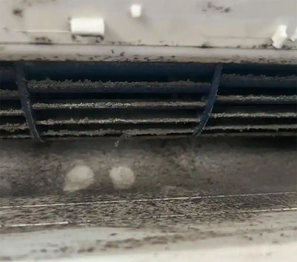 盱眙空调吹的风有股烧焦味是怎么回事